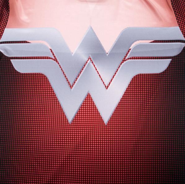 products-wonder-woman-premium-compression-long-sleeve-rash-guard-5-1.jpg